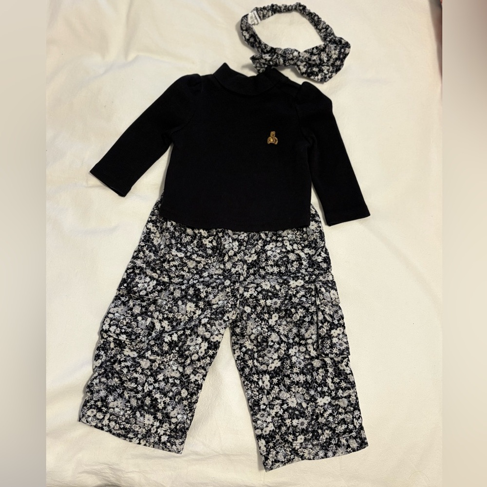 Gap Black and White Floral Baby Outfit with Headband